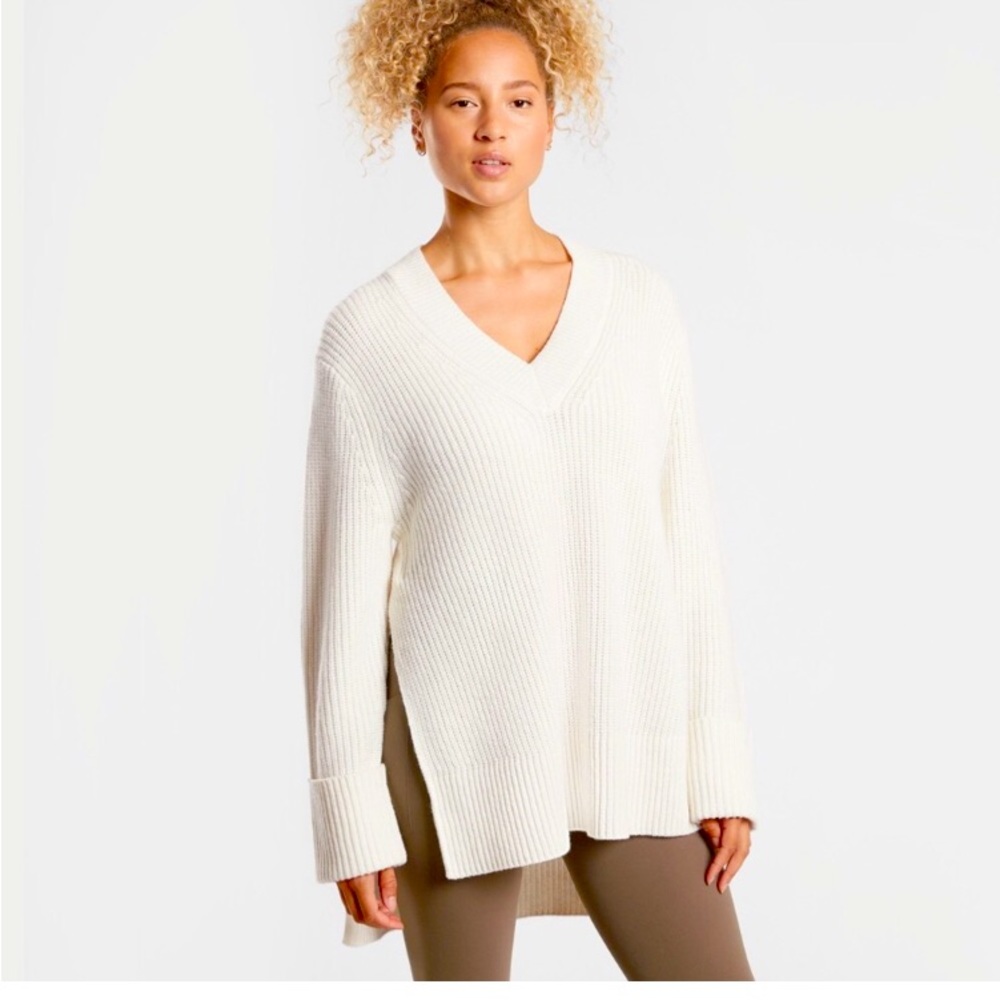 NWT Shasta Ivory sweater ATHLETA